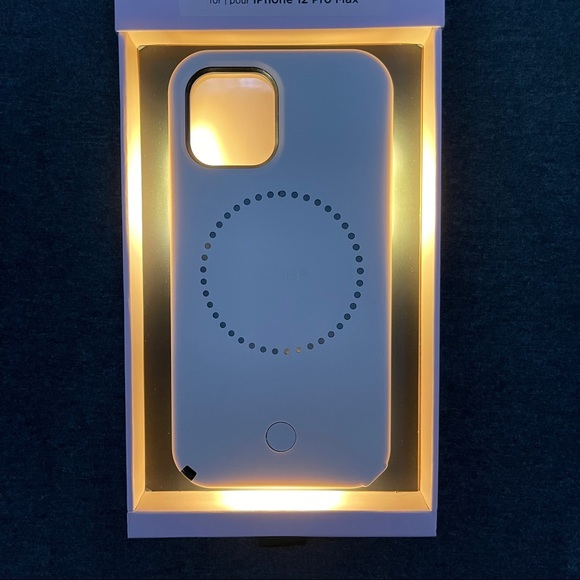 LuMee Halo Millennial Pink iPhone 12 Pro Max - Picture 6 of 9